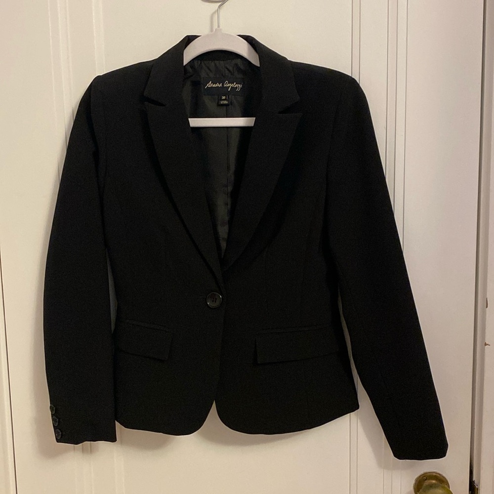 Black Blazer - Nipped at Waist, Single Button Closure, Slash/ Flap pockets